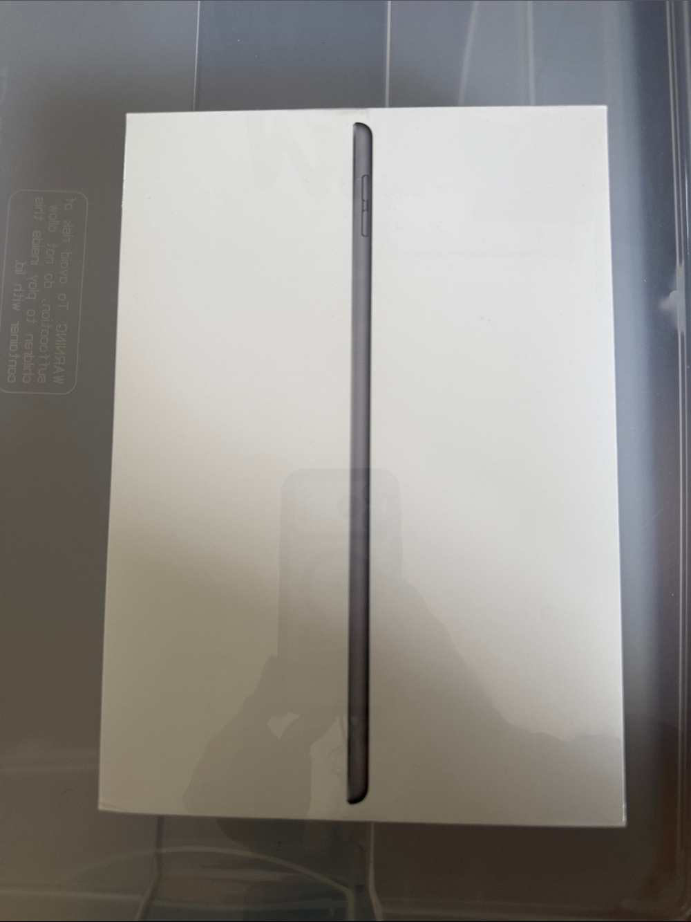 ✨ BRAND NEW & FACTORY SEALED ✨ Apple iPad 8th Generation (128GB, Wi-Fi).